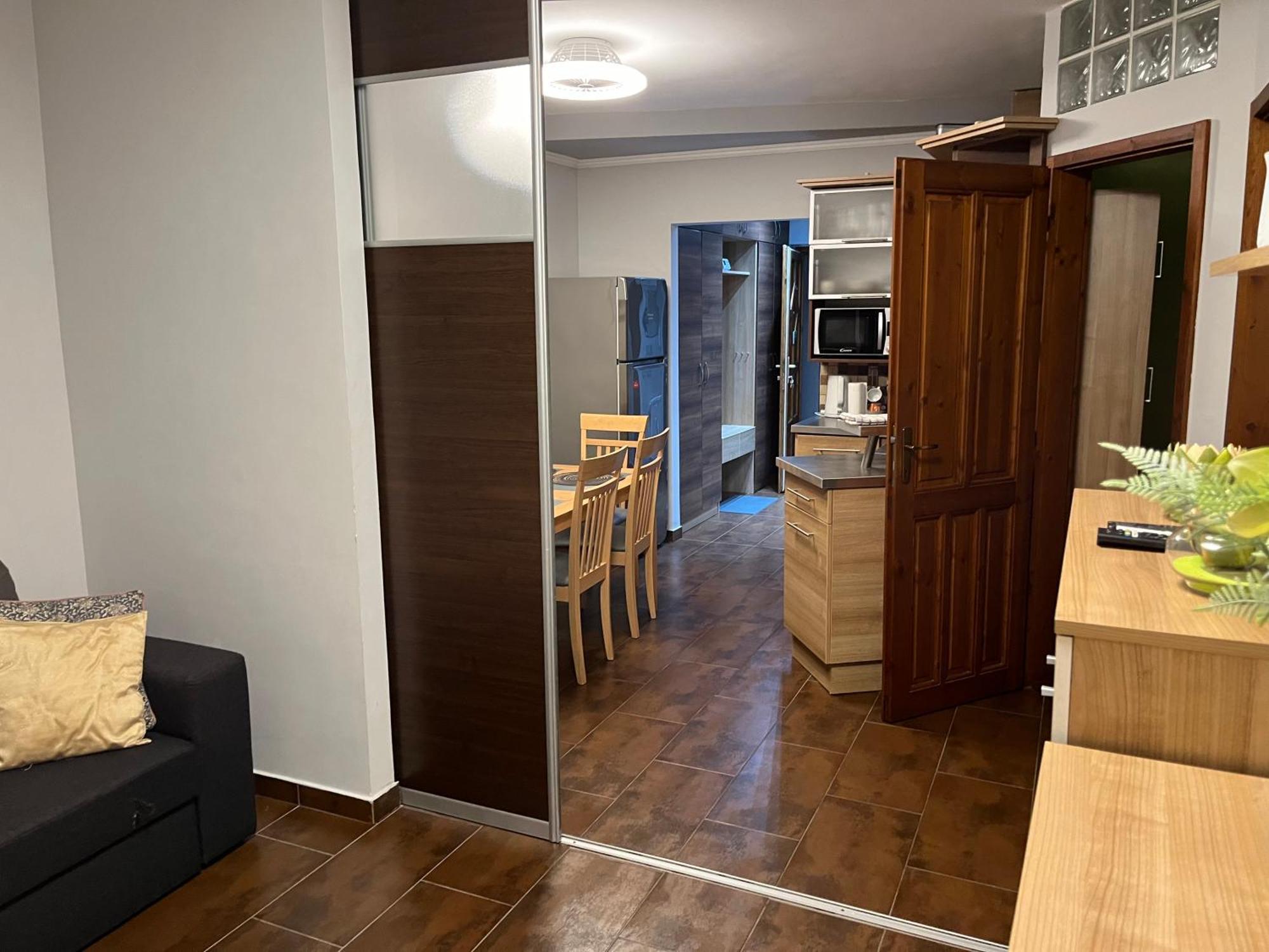 Brookforest Family Apartman Hajdúszoboszló Dış mekan fotoğraf
